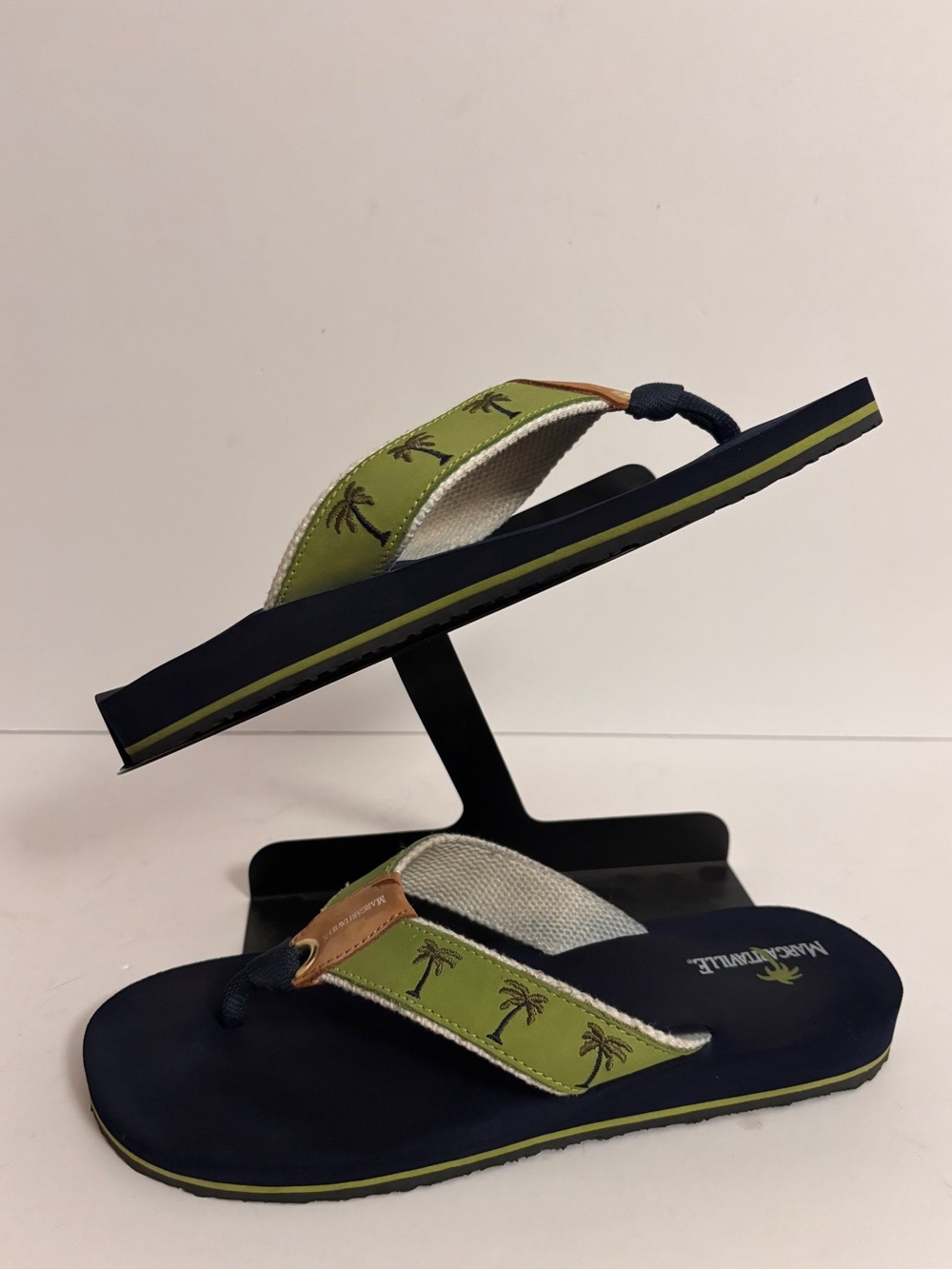 Margaritaville navy blue and green palm tree embroidered flip-flops W10